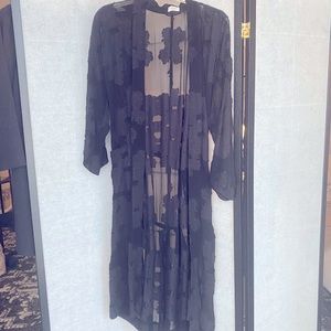 Aritzia Wilfred Black Sheer Floral Appliqué Kimono